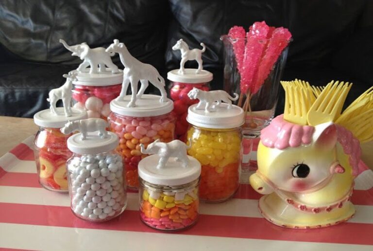 Plastic candy jars must have for home with child