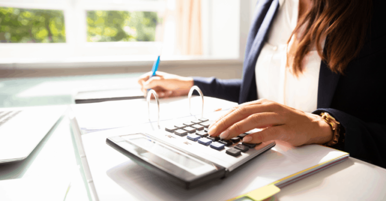 Finding small business accounting services in Naples: Avoid these mistakes