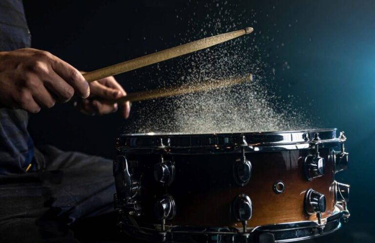 Building Confidence Behind the Kit: Overcoming Challenges for Beginner Drummers